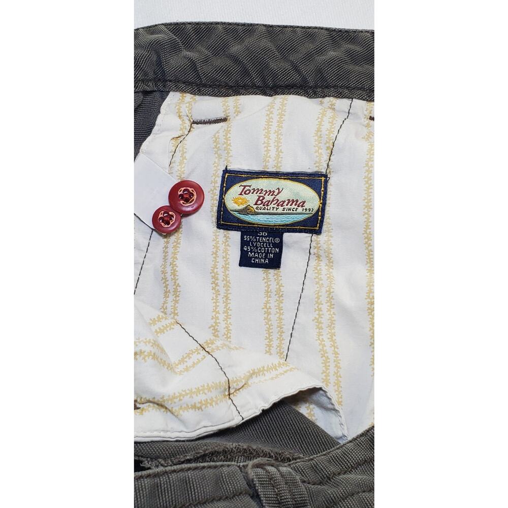 Tommy Bahama Size 36 Lightweight Denim Cargo Shorts Men's Gray Wash Ca10 - Picture 5 of 8